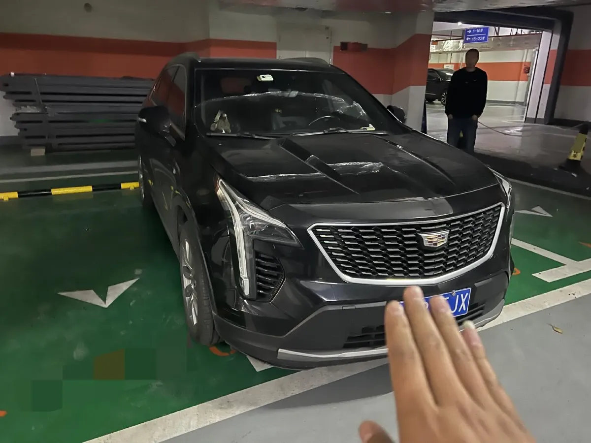 2020 Cadillac XT4 2.0T 241HP L4 9AT,autocango,china used car exporter,china ev exporter,chinese used car exporter,chinese used ev exporter
