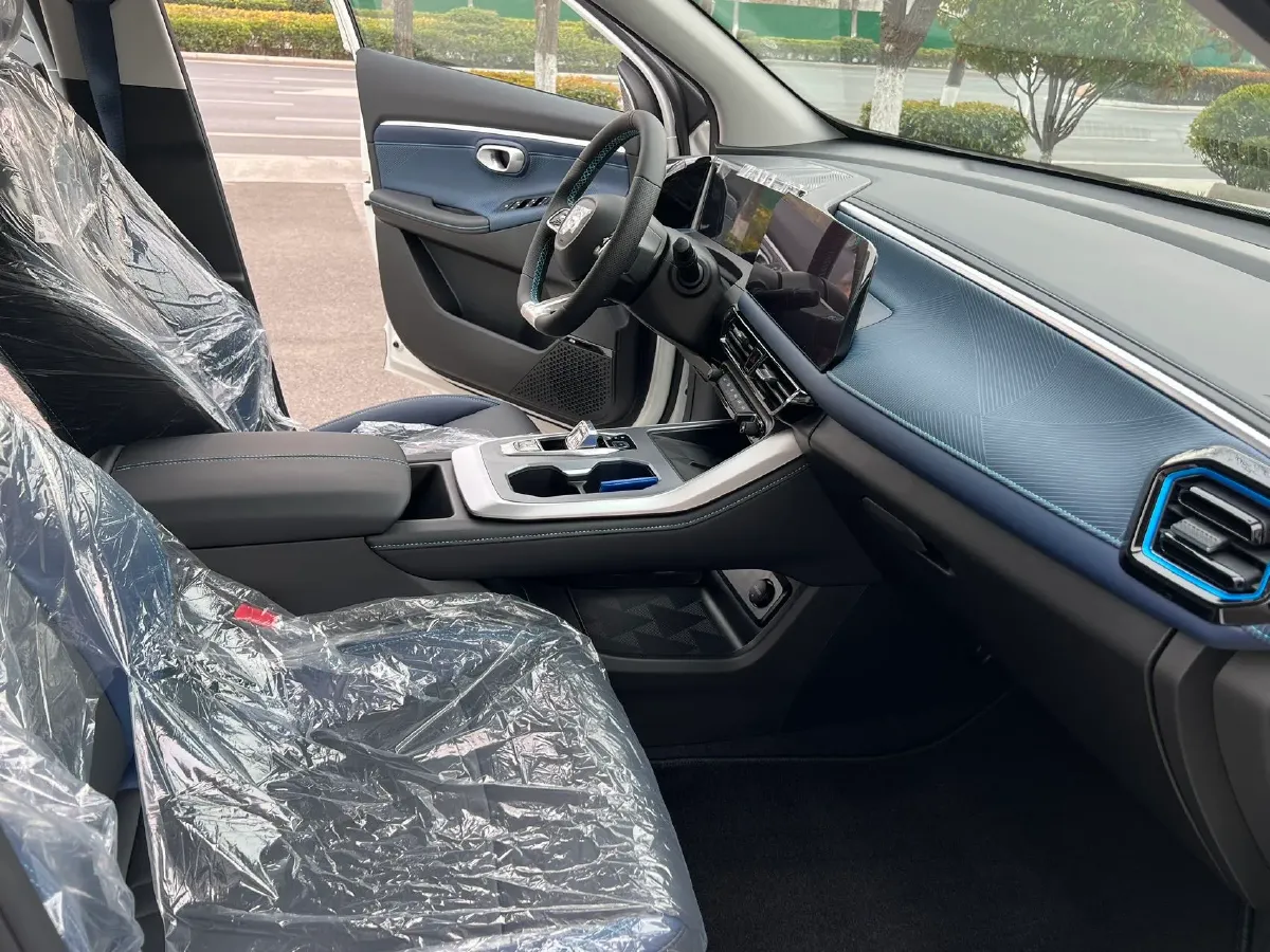 2026 GAC Trumpchi GS3 1.5T 177HP L4 7DCT,autocango,china used car exporter,china ev exporter,chinese used car exporter,chinese used ev exporter