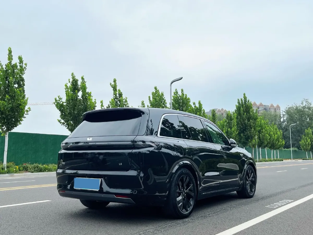 2023 Li L8 Range Extended 154HP REEV 40.9KWH,autocango,china used car exporter,china ev exporter,chinese used car exporter,chinese used ev exporter