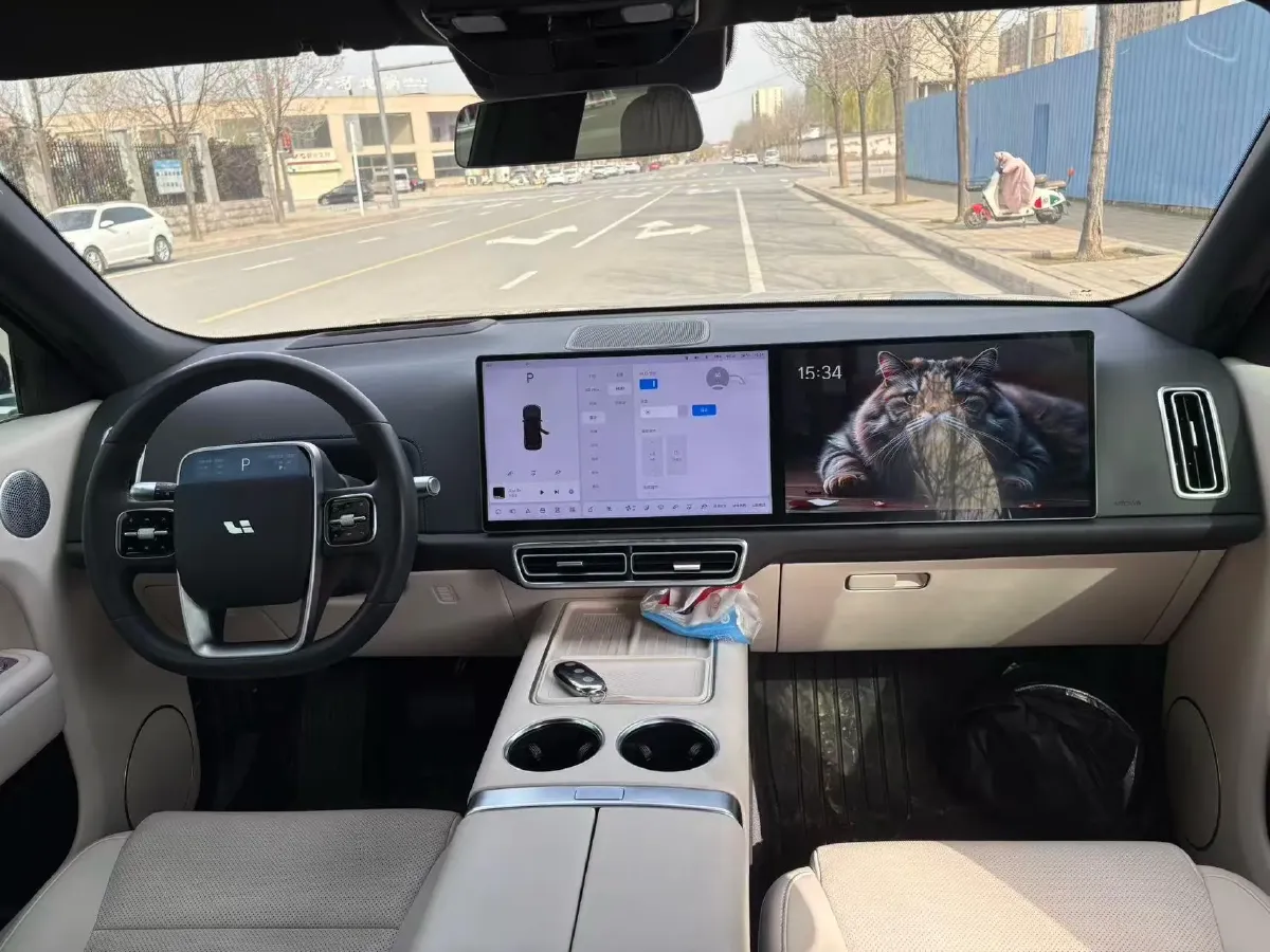 2023 Li L8 Range Extended 154HP REEV 40.9KWH,autocango,china used car exporter,china ev exporter,chinese used car exporter,chinese used ev exporter