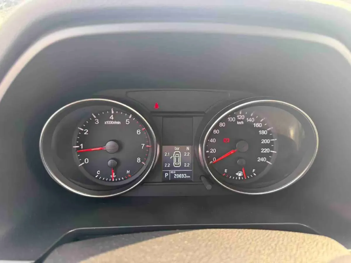 2021 Haval M6 1.5T 150HP L4 7DCT,autocango,china used car exporter,china ev exporter,chinese used car exporter,chinese used ev exporter