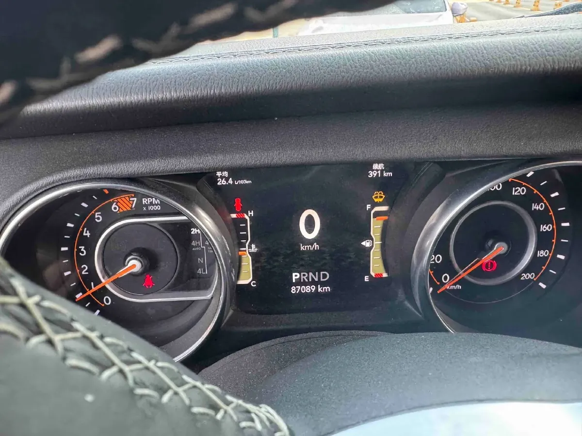 2019 Jeep Wrangler 2.0T 266HP L4 8AT,autocango,china used car exporter,china ev exporter,chinese used car exporter,chinese used ev exporter