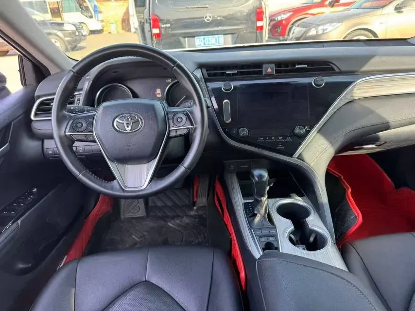 2019 Toyota Camry 2.5L 178HP L4 E-CVT Hybrid,autocango,china used car exporter,china ev exporter,chinese used car exporter,chinese used ev exporter