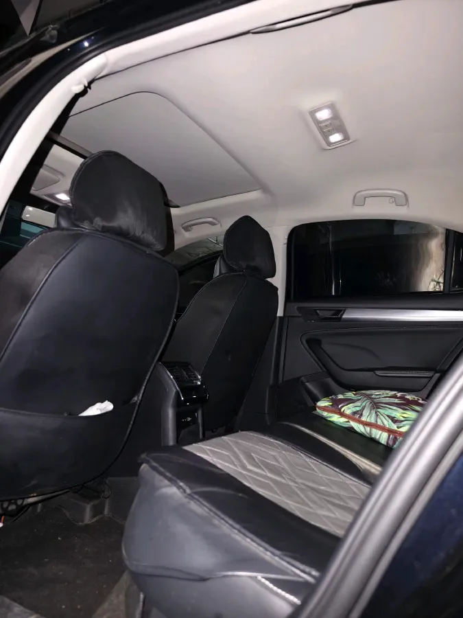 2022 Skoda Superb 1.4T 150HP L4 7DCT,autocango,china used car exporter,china ev exporter,chinese used car exporter,chinese used ev exporter