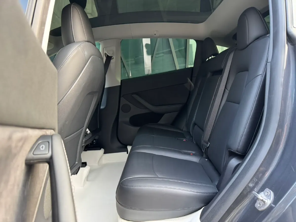 2021 Tesla Model Y BEV 76.8KWH,autocango,china used car exporter,china ev exporter,chinese used car exporter,chinese used ev exporter