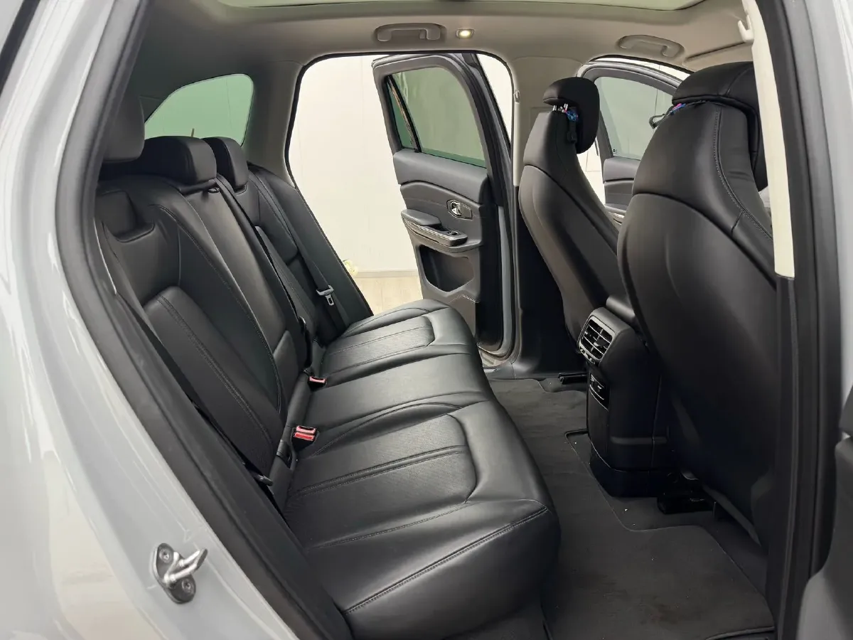 2020 NIO ES6 BEV 75KWH,autocango,china used car exporter,china ev exporter,chinese used car exporter,chinese used ev exporter