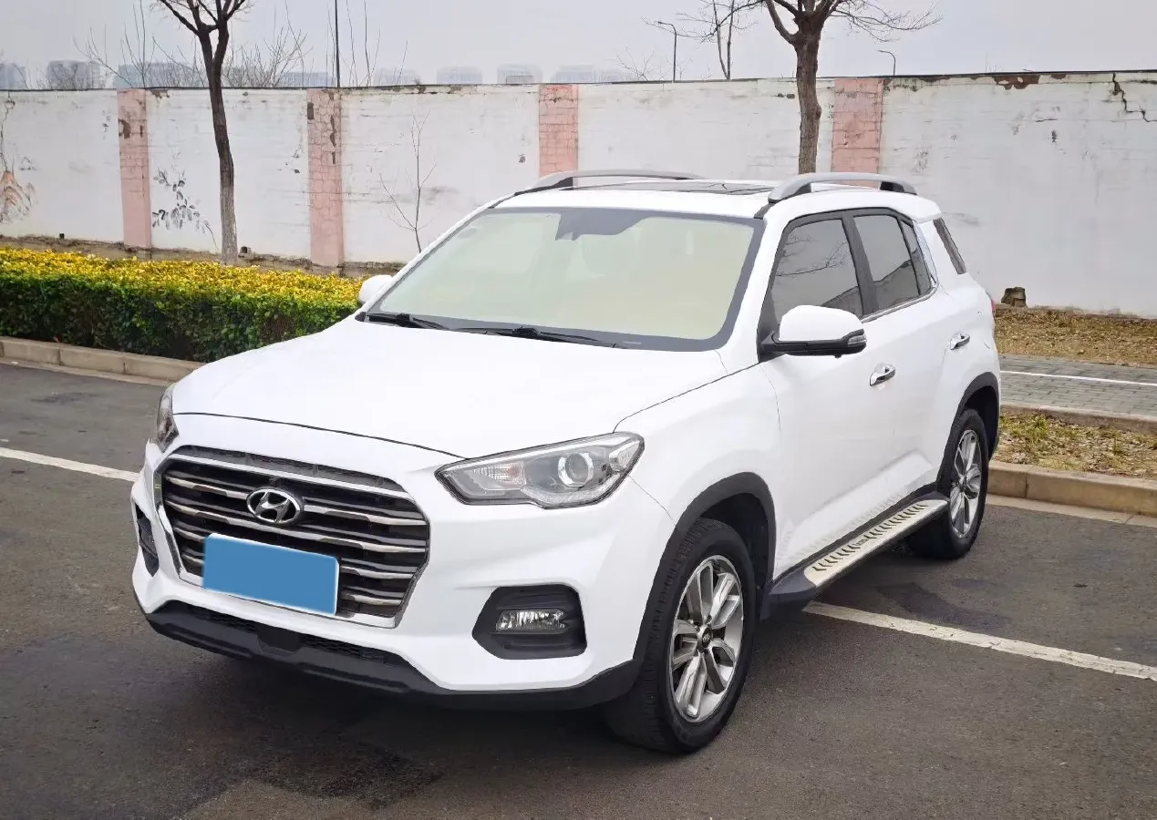 2018 Hyundai ix35 2.0L 160HP L4 6AT,autocango,china used car exporter,china ev exporter,chinese used car exporter,chinese used ev exporter