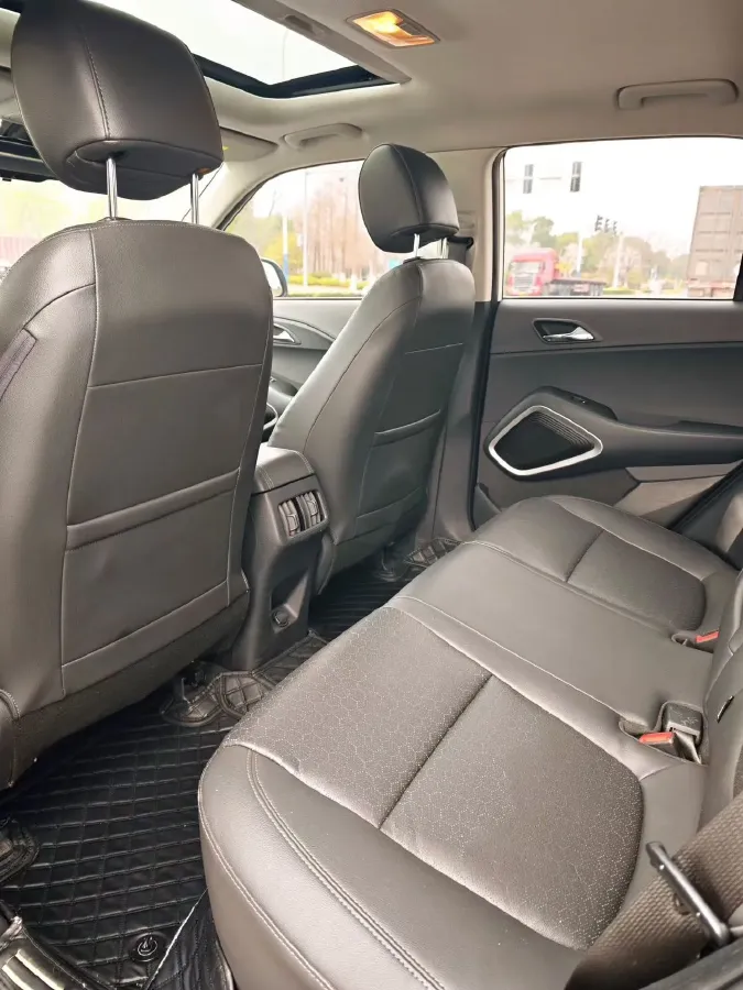 2018 Hyundai ix35 2.0L 160HP L4 6AT,autocango,china used car exporter,china ev exporter,chinese used car exporter,chinese used ev exporter