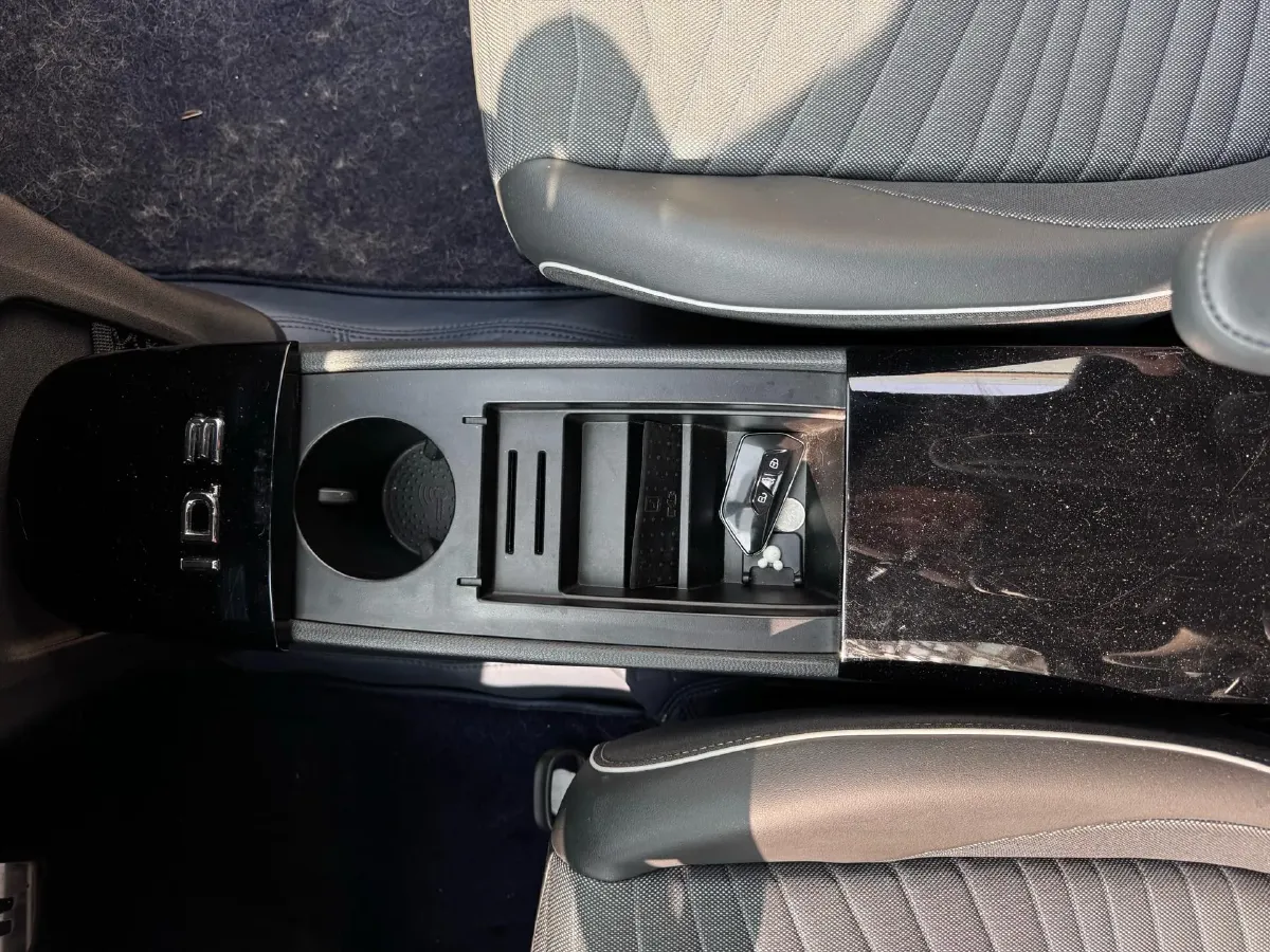 2023 Volkswagen ID.3 BEV 52.8KWH,autocango,china used car exporter,china ev exporter,chinese used car exporter,chinese used ev exporter