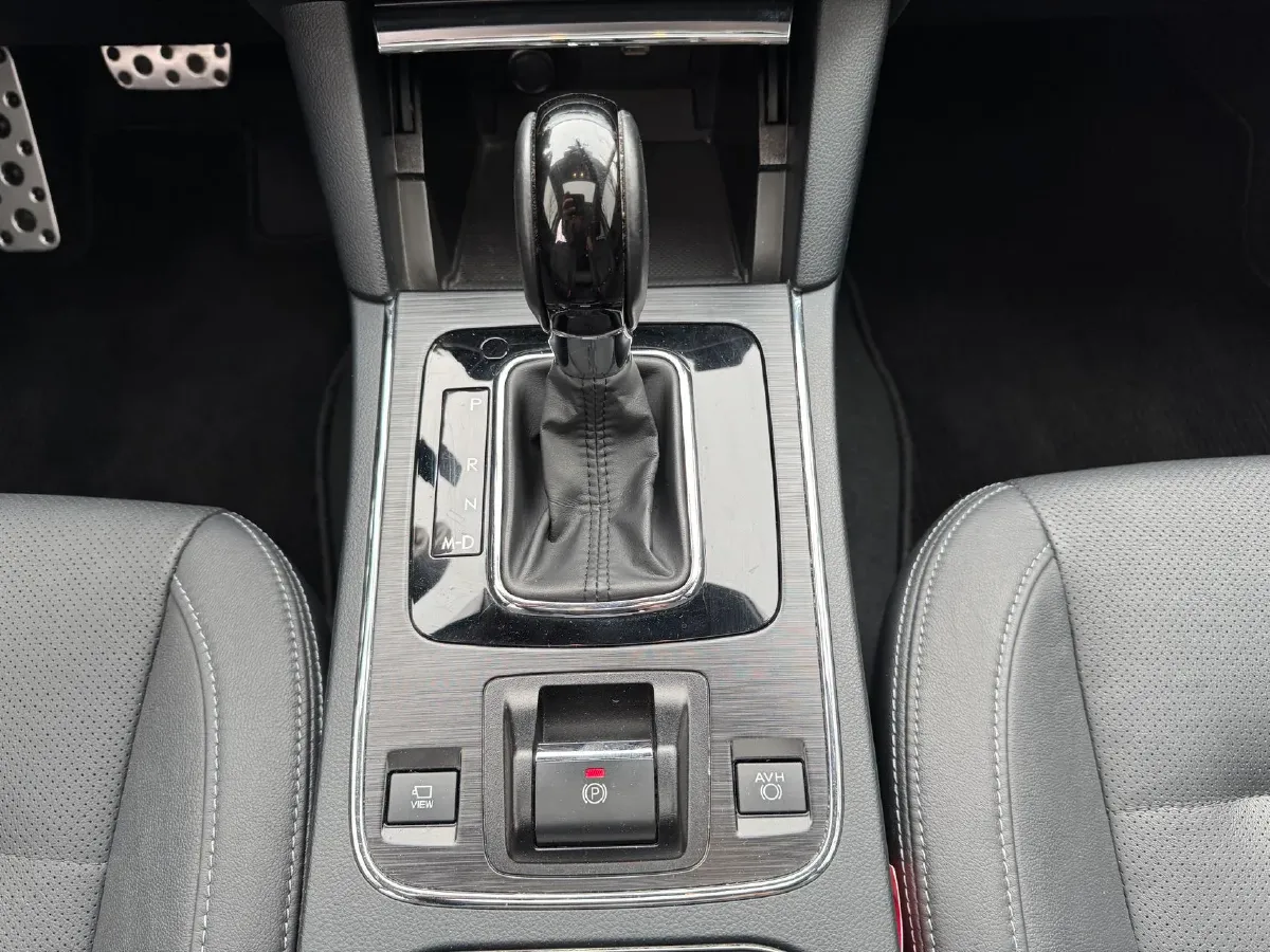 2020 Subaru Legacy 2.5L 175HP H4 CVT,autocango,china used car exporter,china ev exporter,chinese used car exporter,chinese used ev exporter