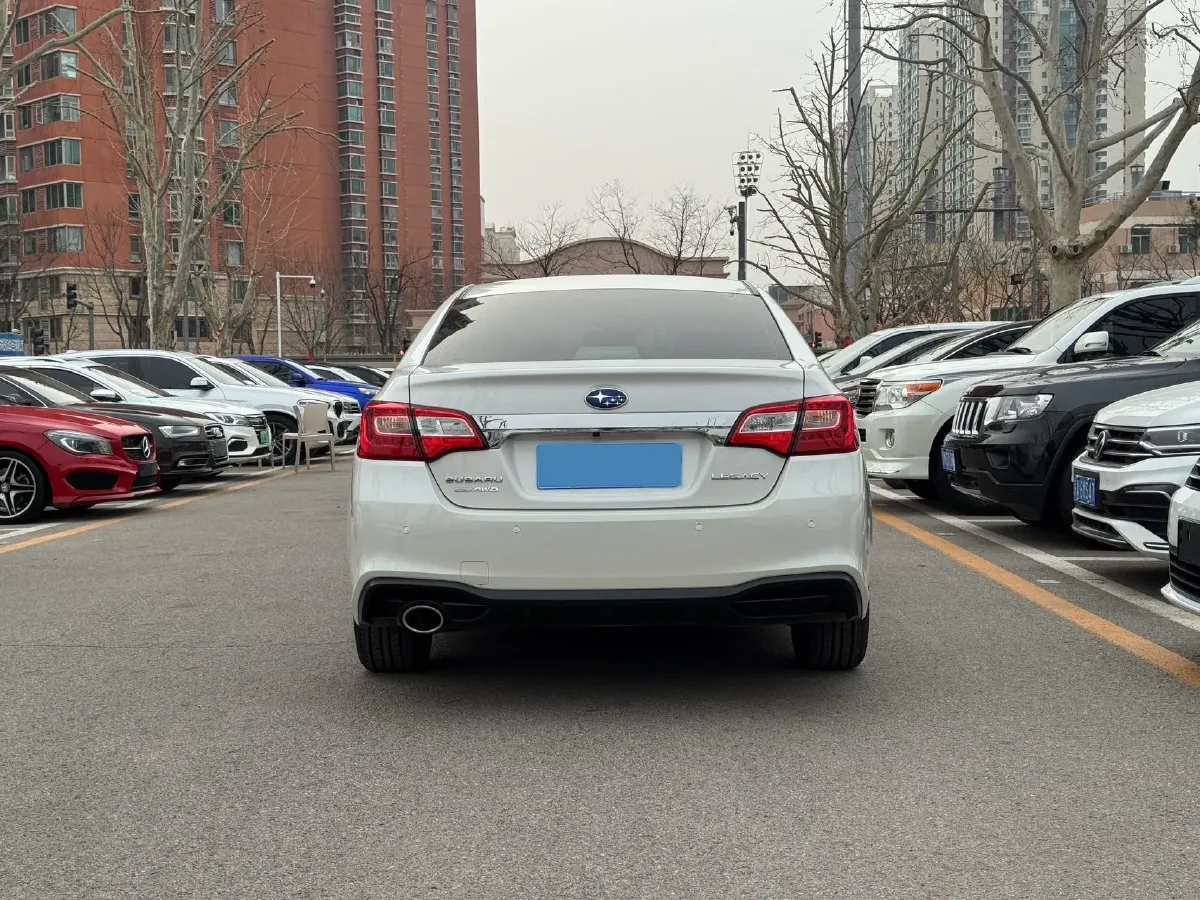 2020 Subaru Legacy 2.5L 175HP H4 CVT,autocango,china used car exporter,china ev exporter,chinese used car exporter,chinese used ev exporter