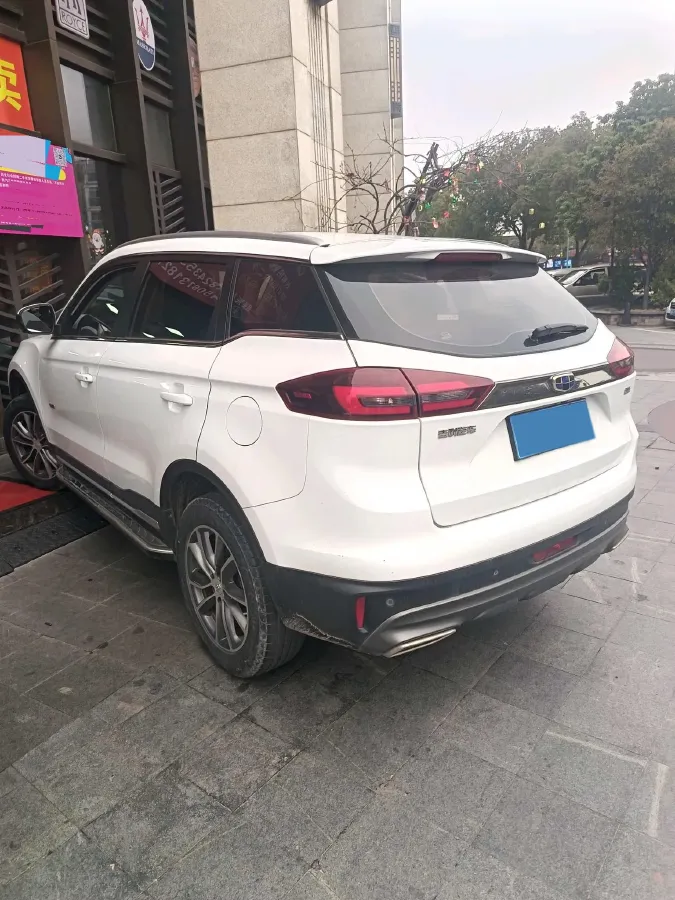2020 Roewe i6 1.5T 169HP L4 7DCT,autocango,china used car exporter,china ev exporter,chinese used car exporter,chinese used ev exporter