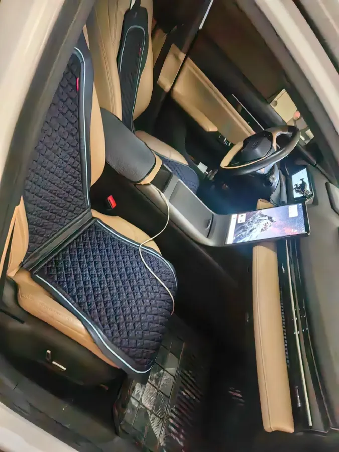 2023 Geely Galaxy L6 1.5T 163HP L4 3DHT PHEV,autocango,china used car exporter,china ev exporter,chinese used car exporter,chinese used ev exporter