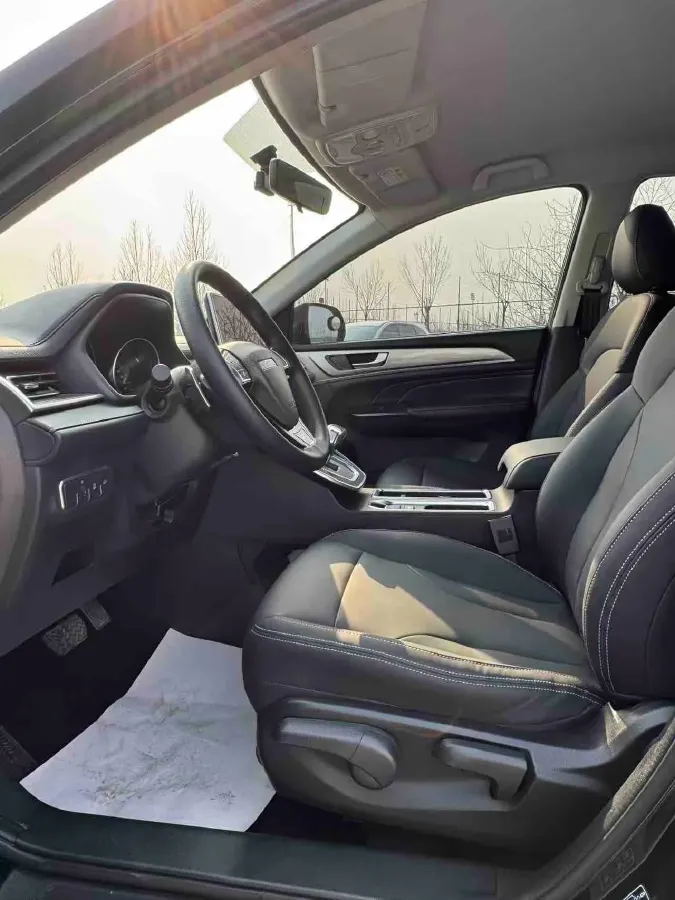 2023 Haval M6 1.5T 150HP L4 7DCT,autocango,china used car exporter,china ev exporter,chinese used car exporter,chinese used ev exporter