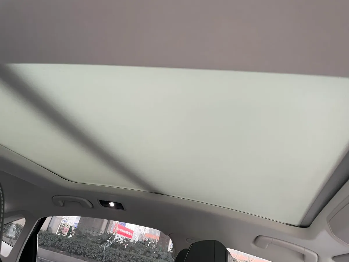 2024 Volkswagen Passat 2.0T 220HP L4 7DCT,autocango,china used car exporter,china ev exporter,chinese used car exporter,chinese used ev exporter