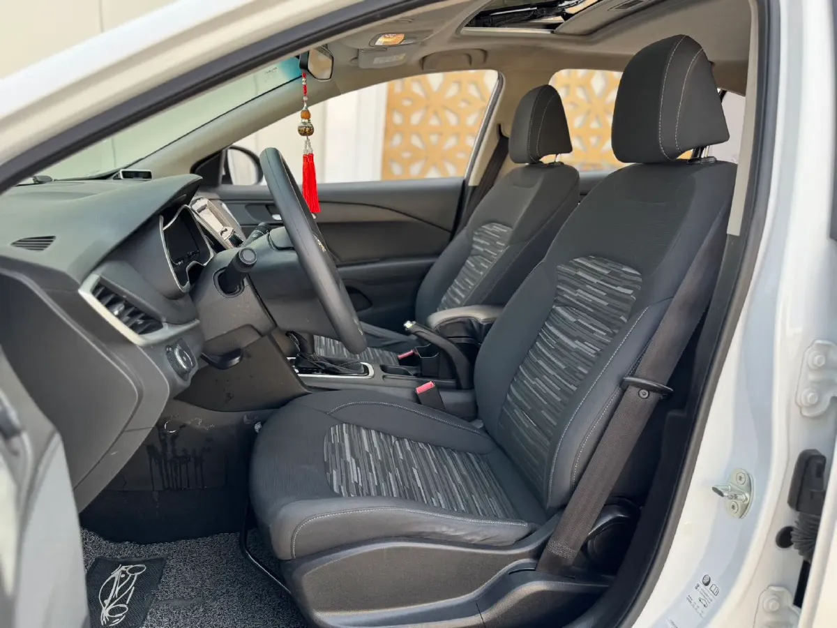 2016 Chevrolet Cavalier 1.5L 113HP L4 6AT,autocango,china used car exporter,china ev exporter,chinese used car exporter,chinese used ev exporter