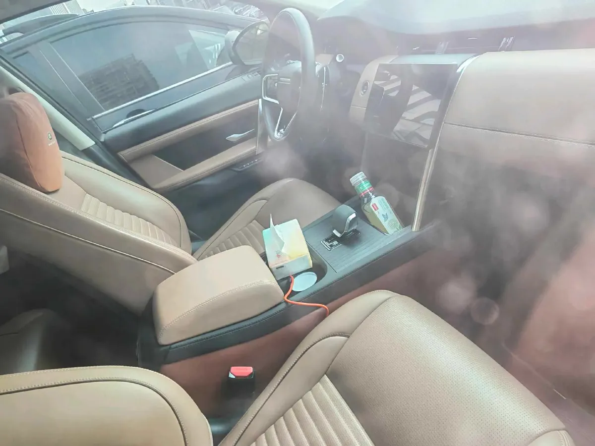 2024 Land Rover Discovery Sport 2.0T 249HP L4 9AT,autocango,china used car exporter,china ev exporter,chinese used car exporter,chinese used ev exporter