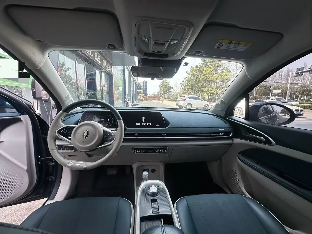 2022 ChangAn Oshan X7 Plus 1.5T 188HP L4 7DCT,autocango,china used car exporter,china ev exporter,chinese used car exporter,chinese used ev exporter