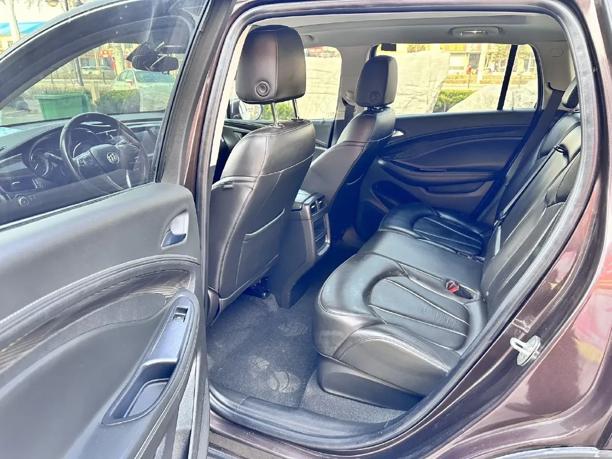 2020 Buick EnvisionPlus 1.5T 169HP L4 7DCT,autocango,china used car exporter,china ev exporter,chinese used car exporter,chinese used ev exporter