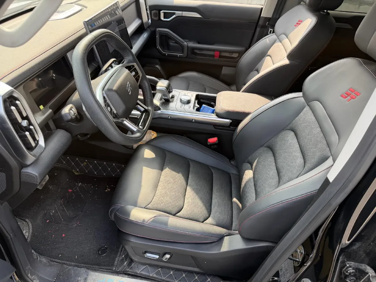 2023 Jetour Traveller 2.0T 254HP L4 7DCT,autocango,china used car exporter,china ev exporter,chinese used car exporter,chinese used ev exporter