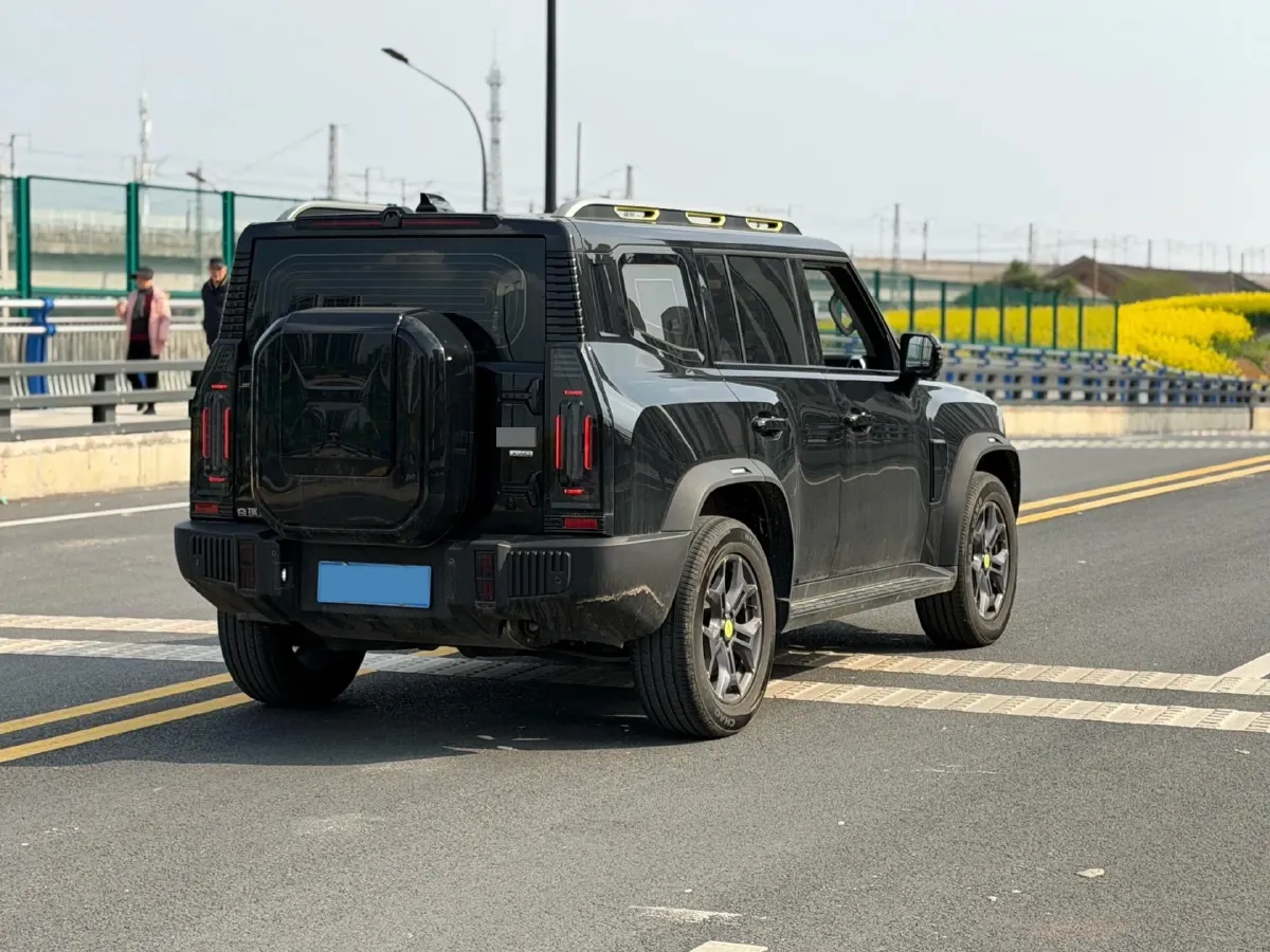 2023 Jetour Traveller 2.0T 254HP L4 7DCT,autocango,china used car exporter,china ev exporter,chinese used car exporter,chinese used ev exporter