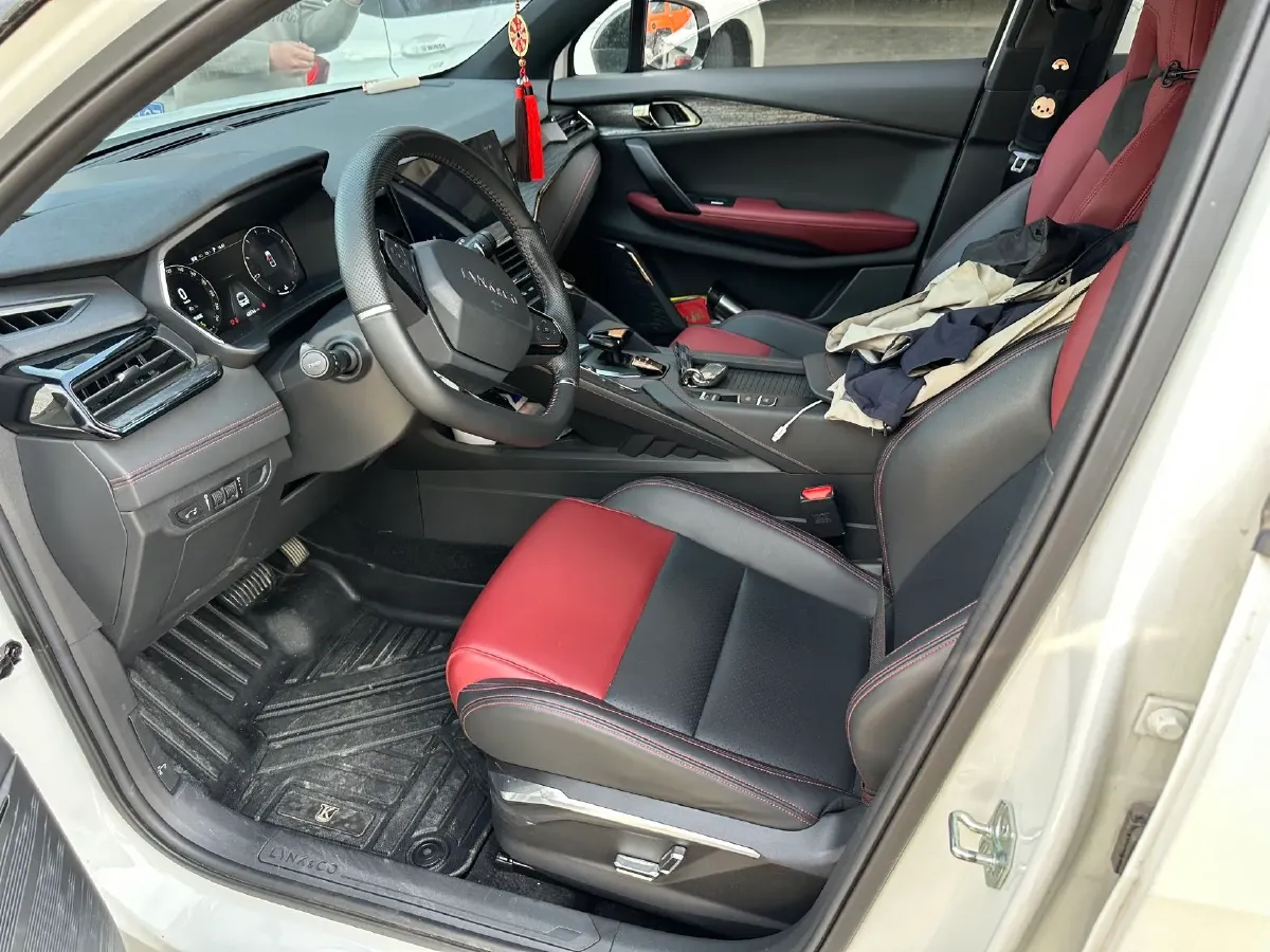 2020 LYNK&CO 06 1.5T 177HP L3 7DCT,autocango,china used car exporter,china ev exporter,chinese used car exporter,chinese used ev exporter