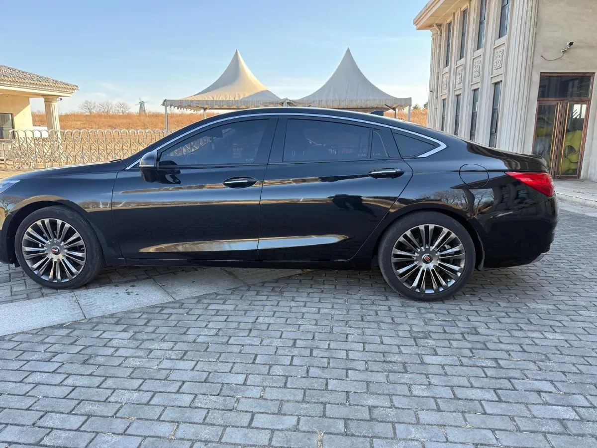 2020 HongQi H5 1.5T 169HP L4 7DCT,autocango,china used car exporter,china ev exporter,chinese used car exporter,chinese used ev exporter