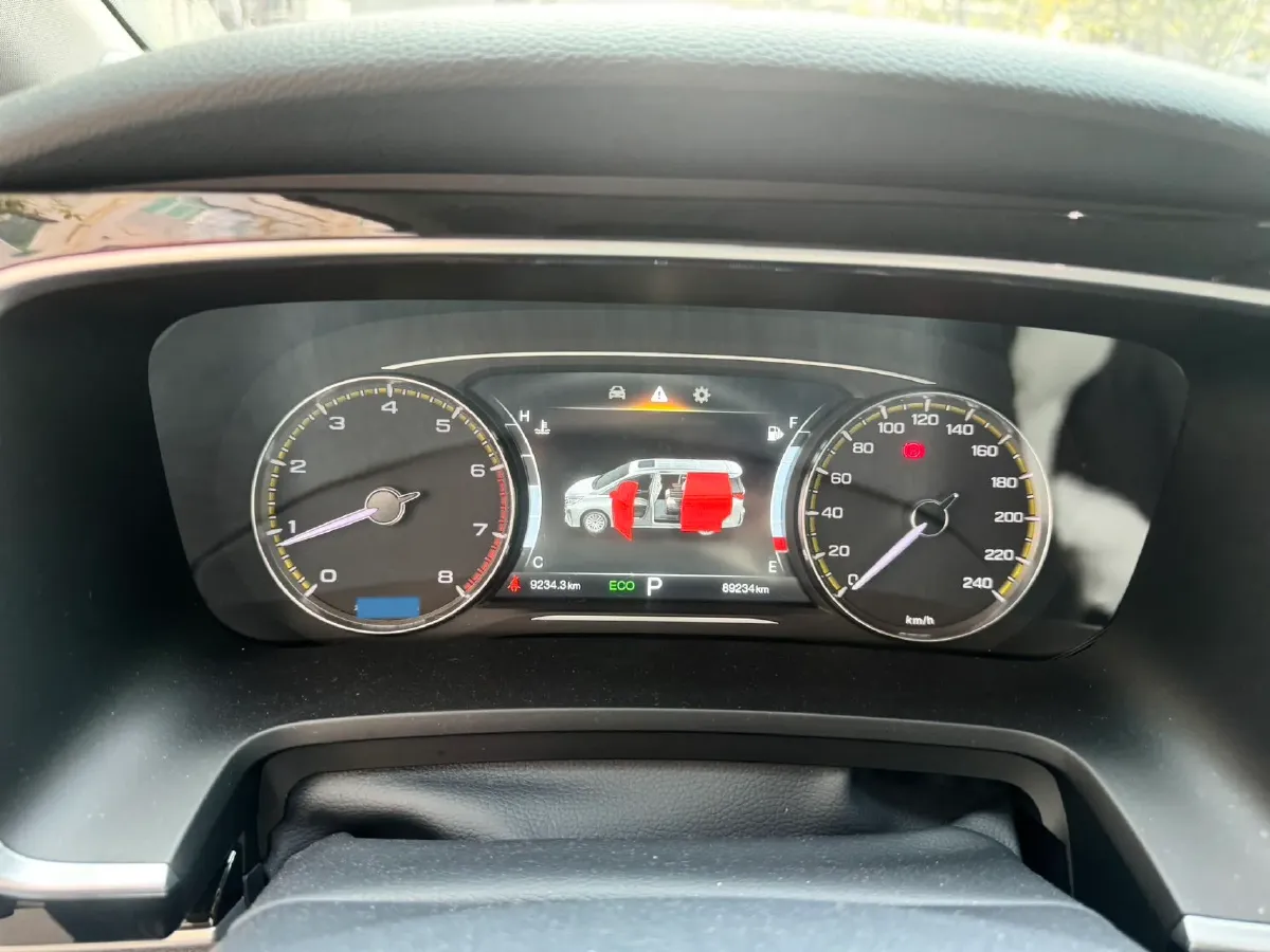 2021 GAC Trumpchi M8 2.0T 252HP L4 8AT,autocango,china used car exporter,china ev exporter,chinese used car exporter,chinese used ev exporter