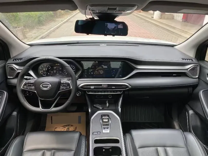 2022 GAC Trumpchi GS4 1.5T 169HP L4 6AT,autocango,china used car exporter,china ev exporter,chinese used car exporter,chinese used ev exporter