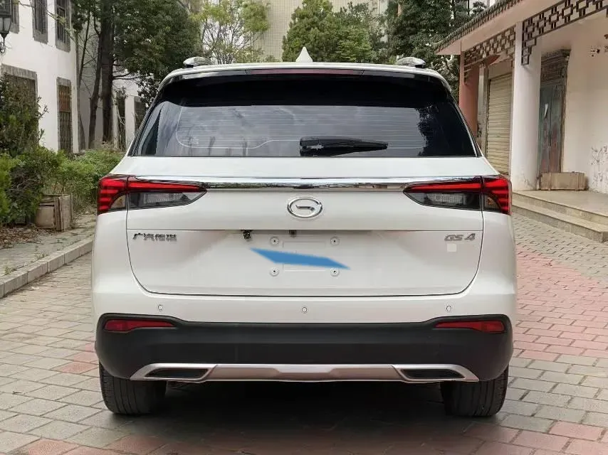 2022 GAC Trumpchi GS4 1.5T 169HP L4 6AT,autocango,china used car exporter,china ev exporter,chinese used car exporter,chinese used ev exporter
