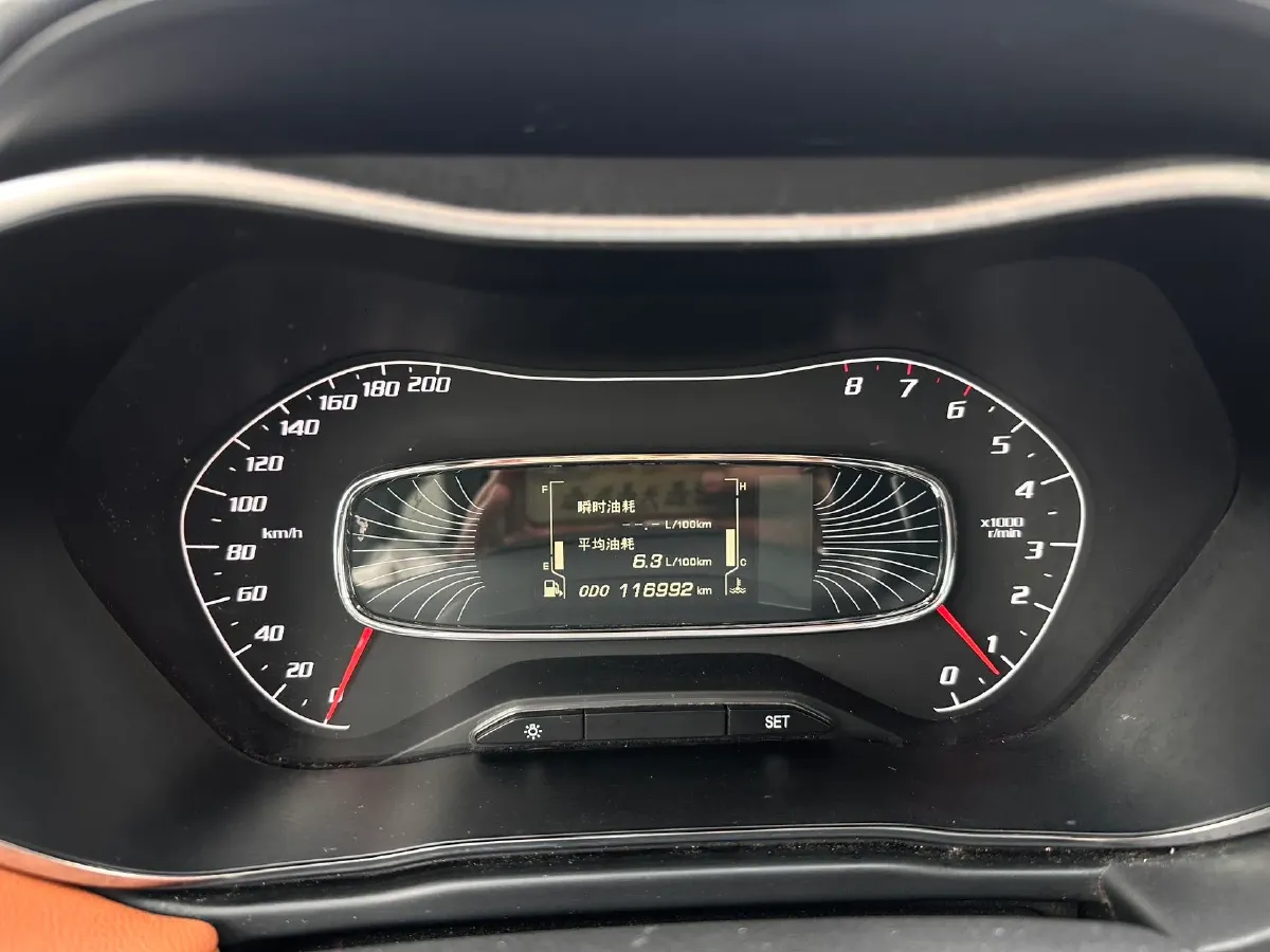 2017 BaoJun 510 1.5L 112HP L4 6MT,autocango,china used car exporter,china ev exporter,chinese used car exporter,chinese used ev exporter