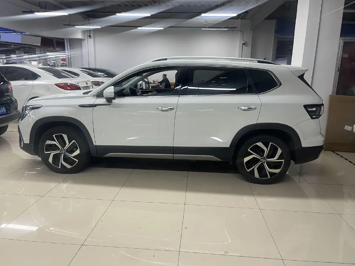 2024 Volkswagen Tharu 1.5T 160HP L4 7DCT,autocango,china used car exporter,china ev exporter,chinese used car exporter,chinese used ev exporter