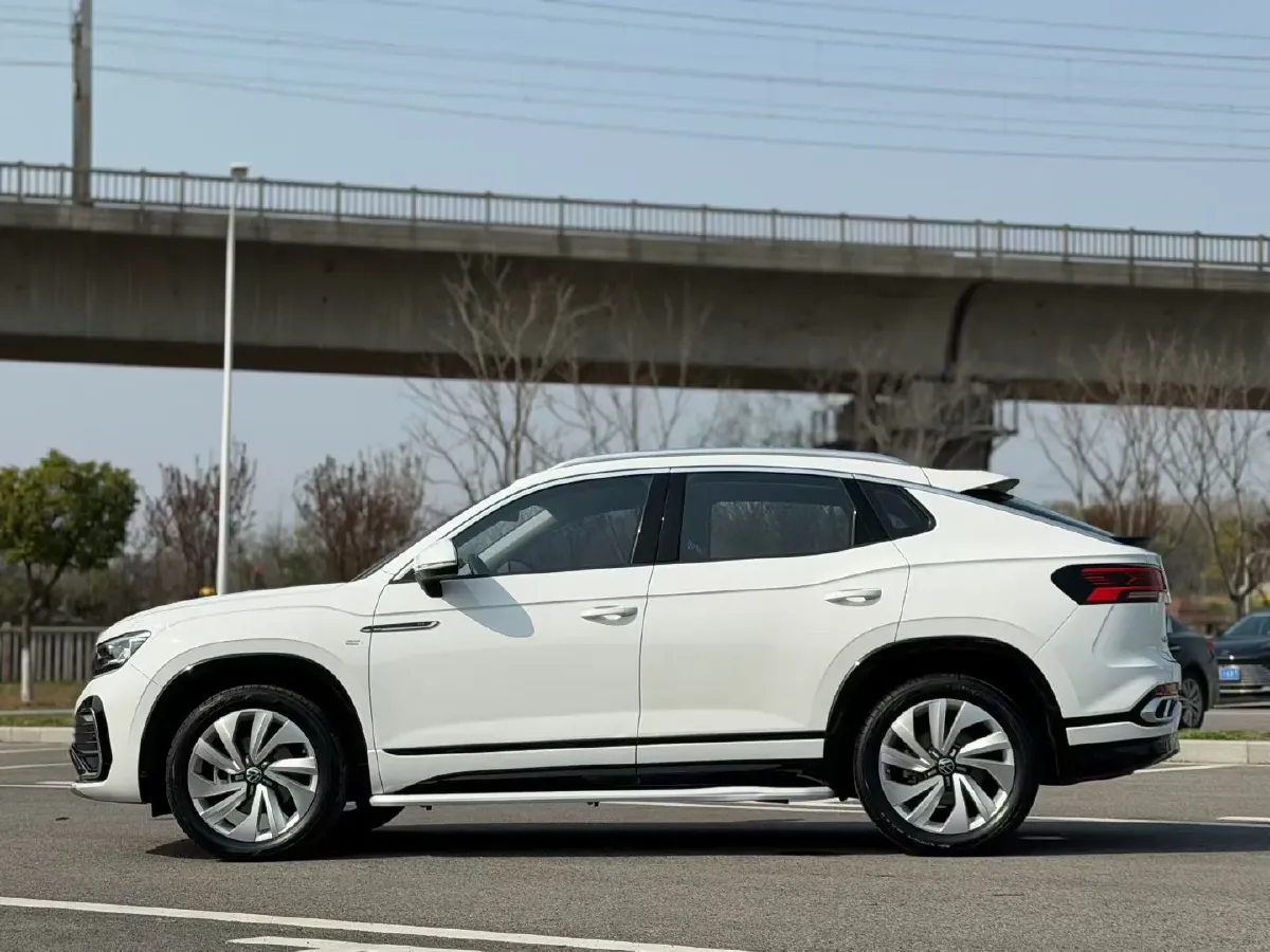 2020 Volkswagen Tayron X 2.0T 186HP L4 7DCT,autocango,china used car exporter,china ev exporter,chinese used car exporter,chinese used ev exporter