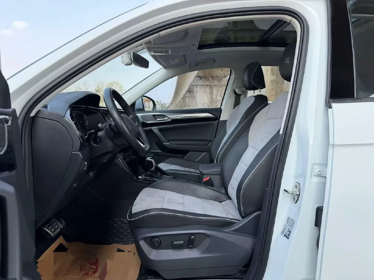 2020 Volkswagen Tayron X 2.0T 186HP L4 7DCT,autocango,china used car exporter,china ev exporter,chinese used car exporter,chinese used ev exporter