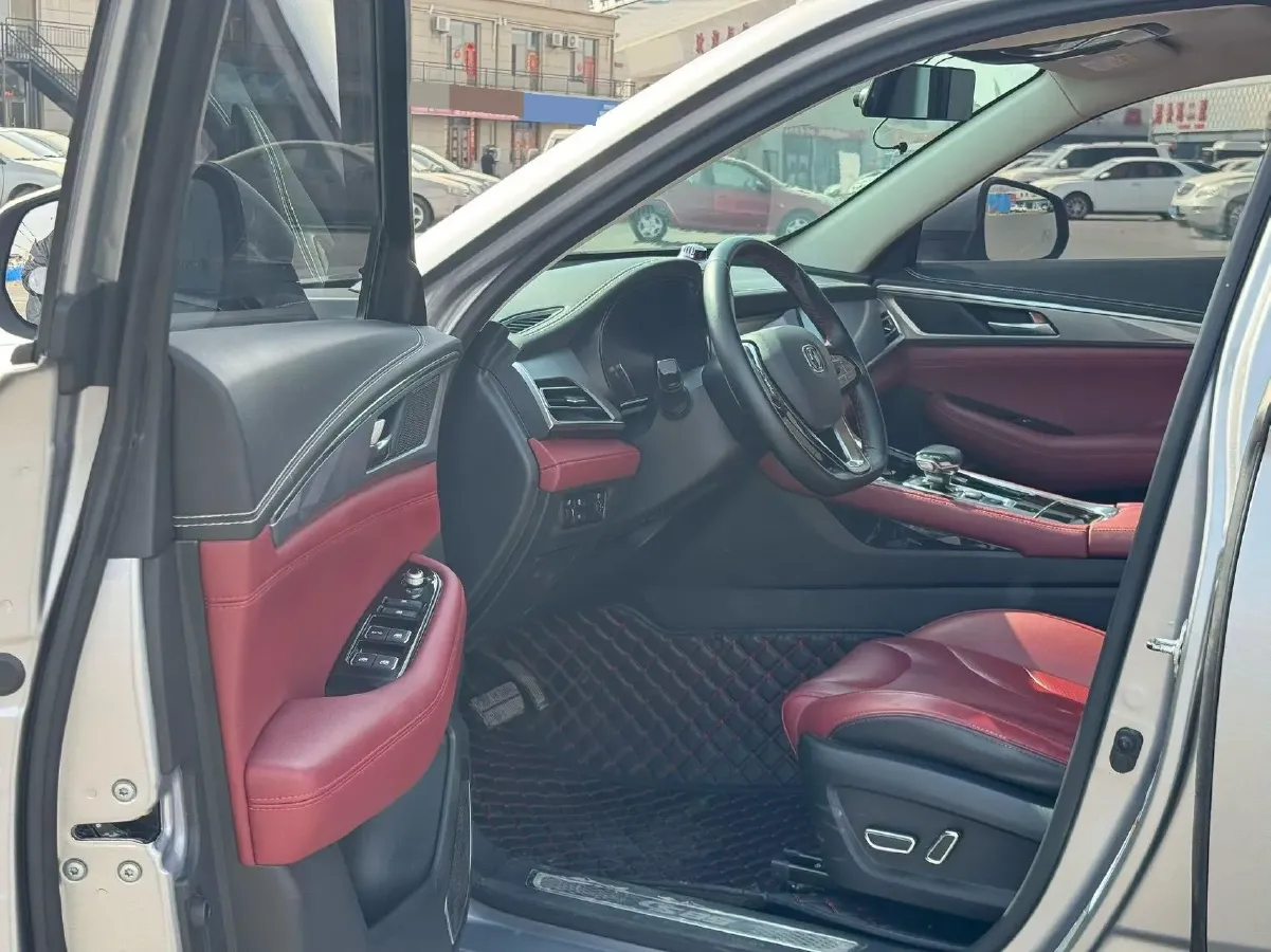 2019 ChangAn CS85 Coupe 1.5T 178HP L4 7DCT,autocango,china used car exporter,china ev exporter,chinese used car exporter,chinese used ev exporter