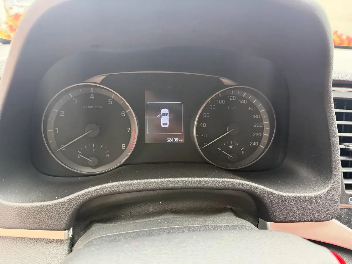 2016 Hyundai Elantra 1.6L 130HP L4 6AT,autocango,china used car exporter,china ev exporter,chinese used car exporter,chinese used ev exporter