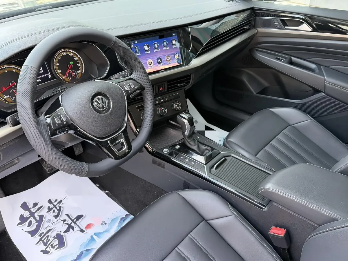 2019 Chevrolet Equinox 1.5T 180HP L4 6AT,autocango,china used car exporter,china ev exporter,chinese used car exporter,chinese used ev exporter