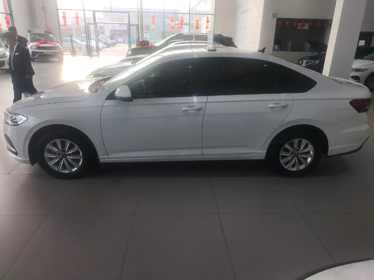 2023 Volkswagen Lavida 1.5L 110HP L4 6AT,autocango,china used car exporter,china ev exporter,chinese used car exporter,chinese used ev exporter