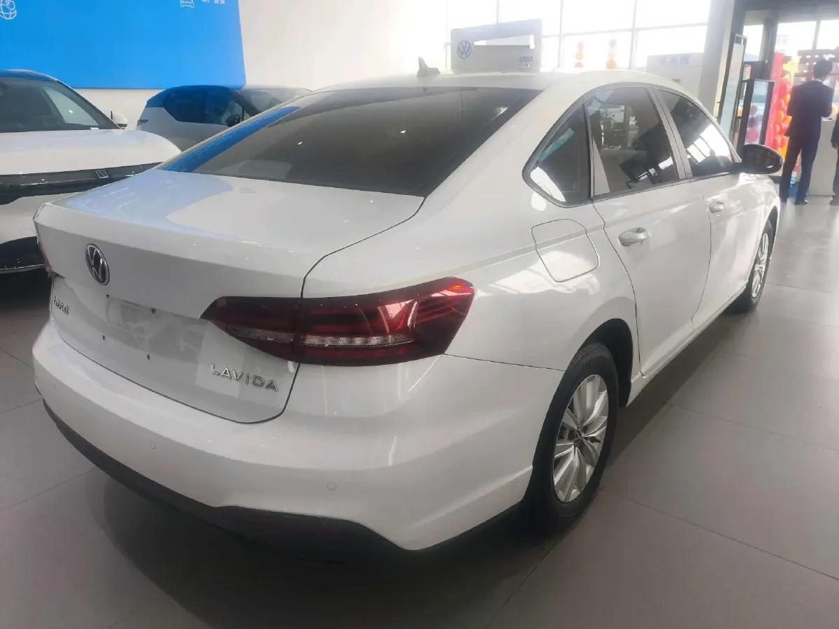 2023 Volkswagen Lavida 1.5L 110HP L4 6AT,autocango,china used car exporter,china ev exporter,chinese used car exporter,chinese used ev exporter