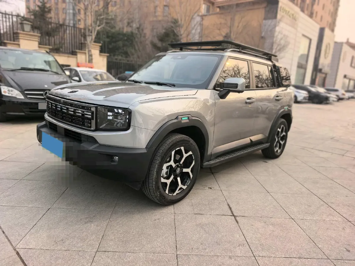 2025 MAXUS XinTu V70 2.0T 150HP L4 9AT,autocango,china used car exporter,china ev exporter,chinese used car exporter,chinese used ev exporter