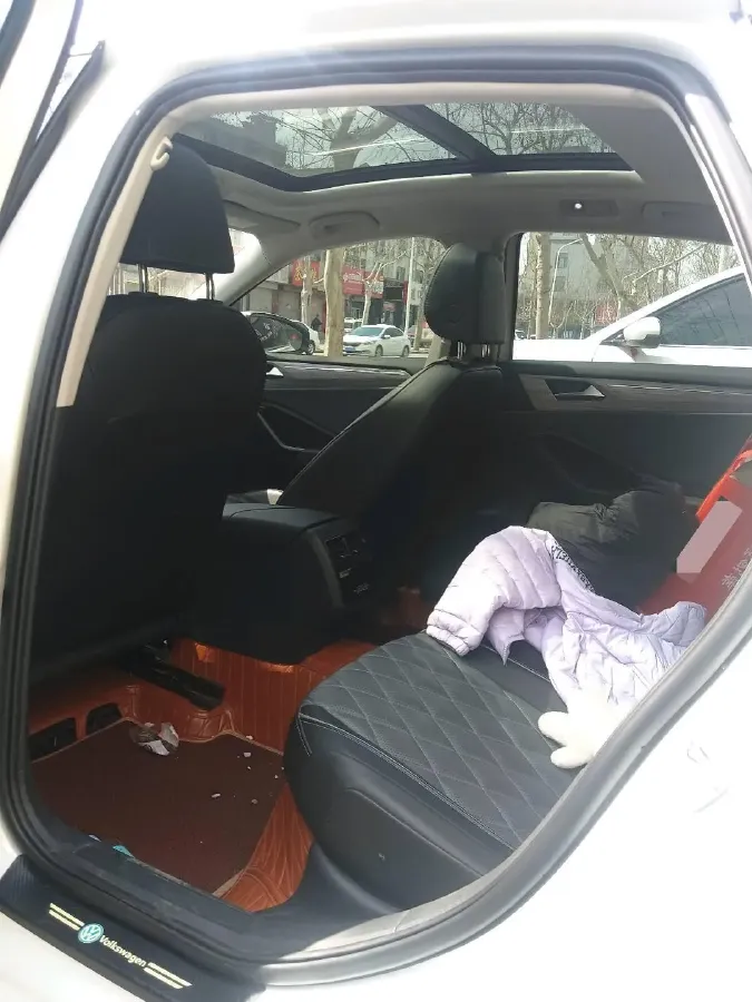 2024 Volkswagen Sagitar 1.5T 160HP L4 7DCT,autocango,china used car exporter,china ev exporter,chinese used car exporter,chinese used ev exporter