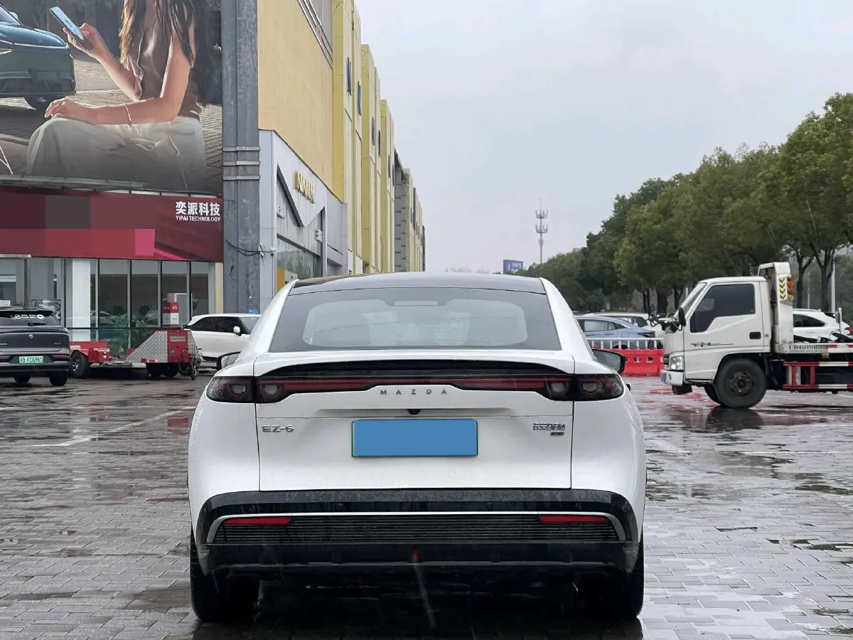 2024 Mazda EZ-6 BEV 56.1KWH,autocango,china used car exporter,china ev exporter,chinese used car exporter,chinese used ev exporter