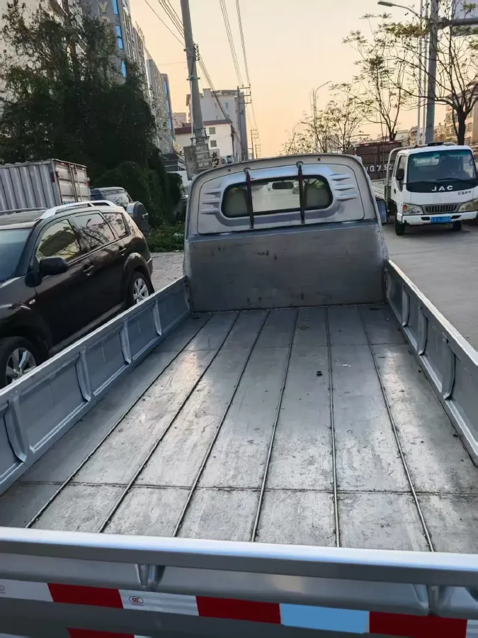 2019 WuLing RongGuang Mini Truck 1.5L 107HP L4 5MT,autocango,china used car exporter,china ev exporter,chinese used car exporter,chinese used ev exporter