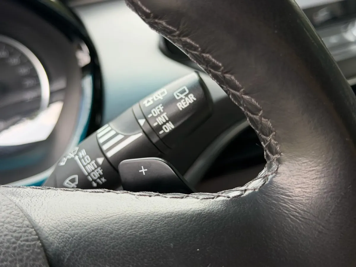 2021 Buick GL8 2.0T 237HP L4 9AT,autocango,china used car exporter,china ev exporter,chinese used car exporter,chinese used ev exporter