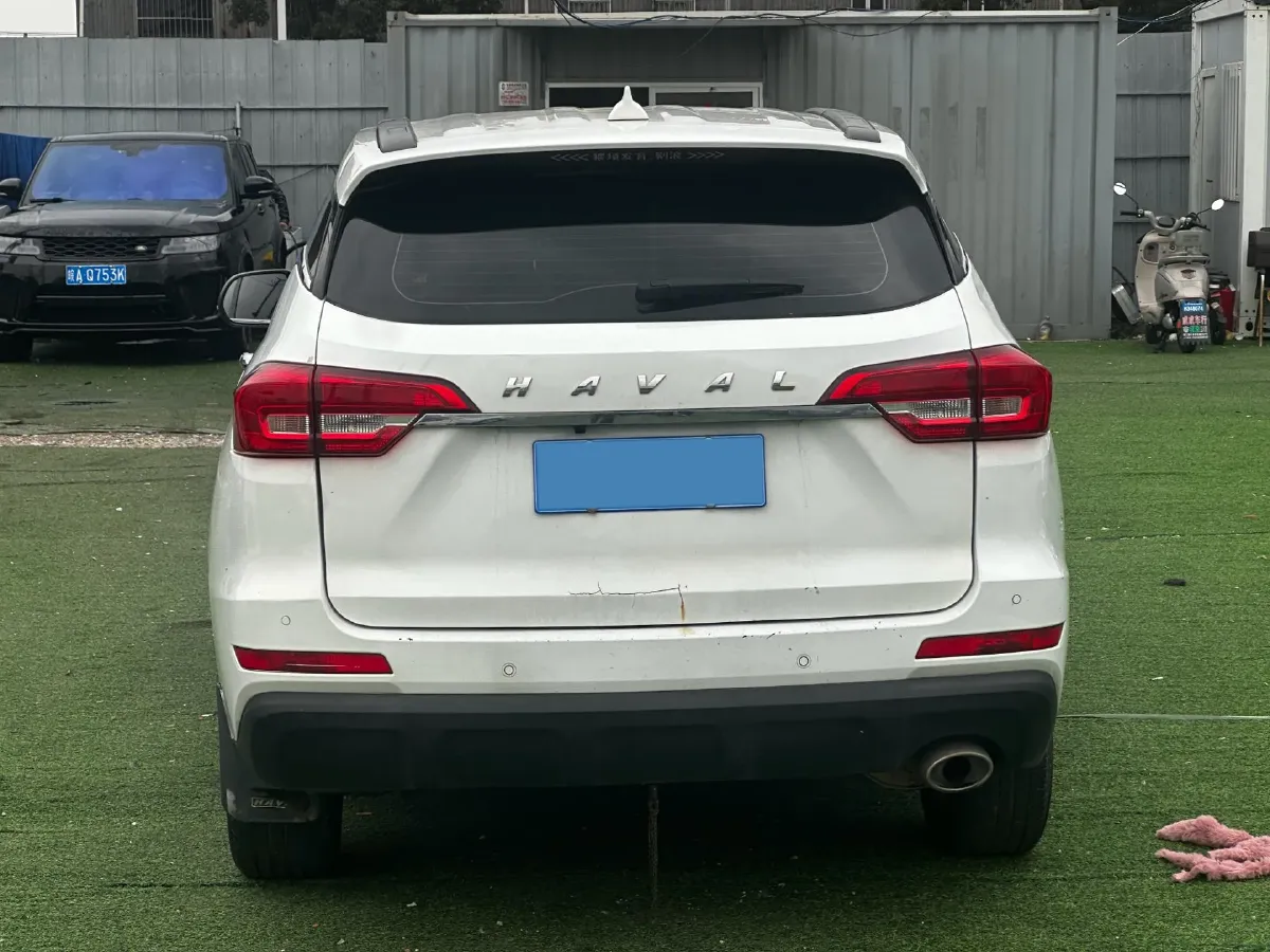 2019 Haval M6 1.5T 150HP L4 7DCT,autocango,china used car exporter,china ev exporter,chinese used car exporter,chinese used ev exporter