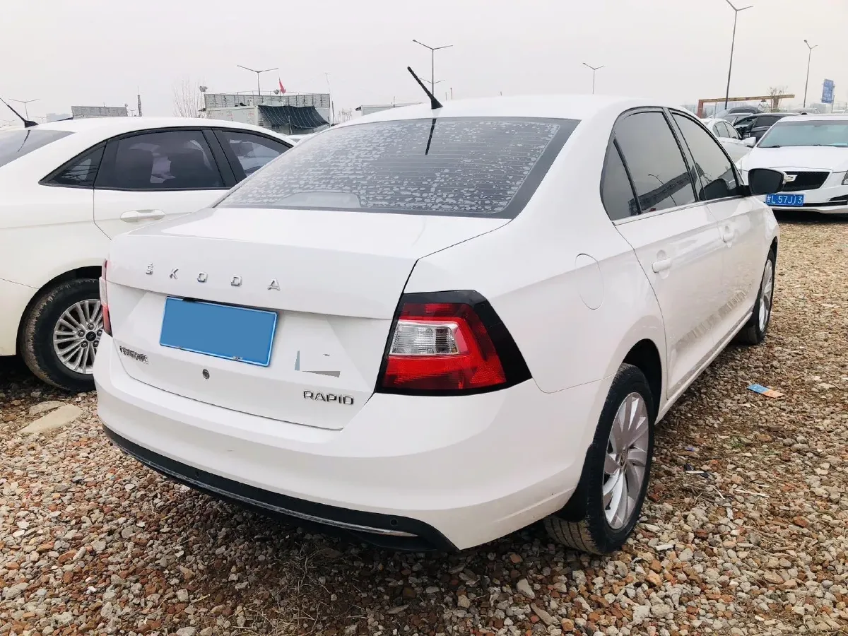 2019 SWM G01 1.5T 156HP L4 6AT,autocango,china used car exporter,china ev exporter,chinese used car exporter,chinese used ev exporter