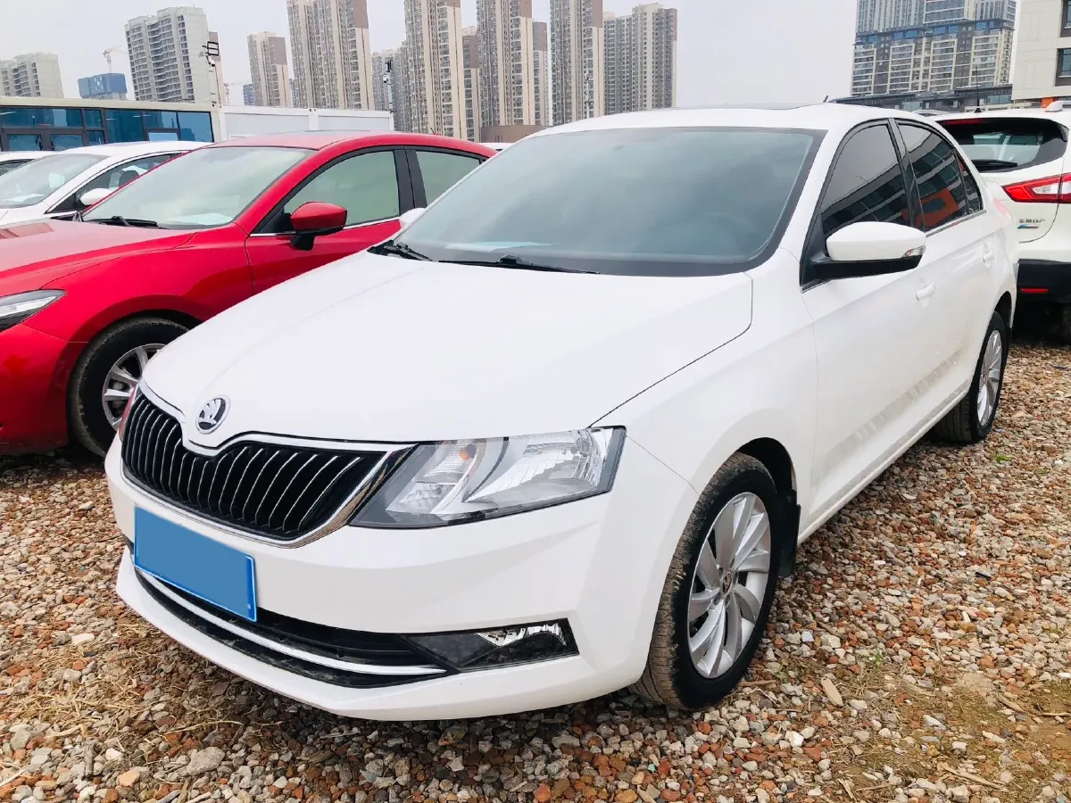 2019 SWM G01 1.5T 156HP L4 6AT,autocango,china used car exporter,china ev exporter,chinese used car exporter,chinese used ev exporter