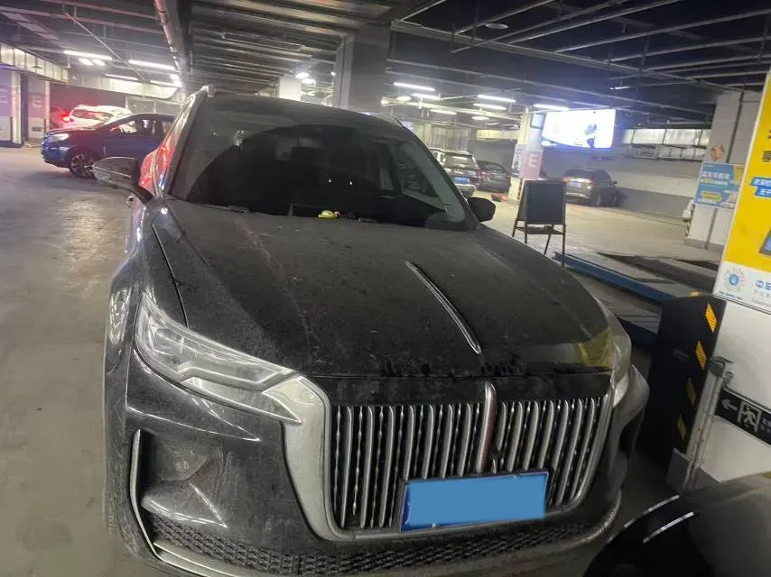 2022 HongQi HS5 2.0T 224HP L4 6AT,autocango,china used car exporter,china ev exporter,chinese used car exporter,chinese used ev exporter