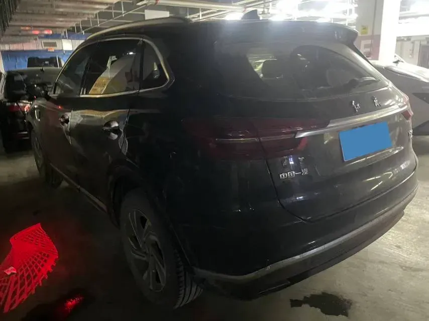 2022 HongQi HS5 2.0T 224HP L4 6AT,autocango,china used car exporter,china ev exporter,chinese used car exporter,chinese used ev exporter