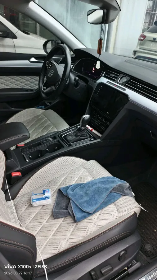 2023 Volkswagen Magotan 2.0T 186HP L4 7DCT,autocango,china used car exporter,china ev exporter,chinese used car exporter,chinese used ev exporter